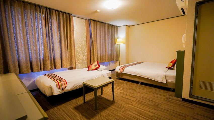 Hotel Areaone Hiroshima Wing Higashihiroshima Buitenkant foto