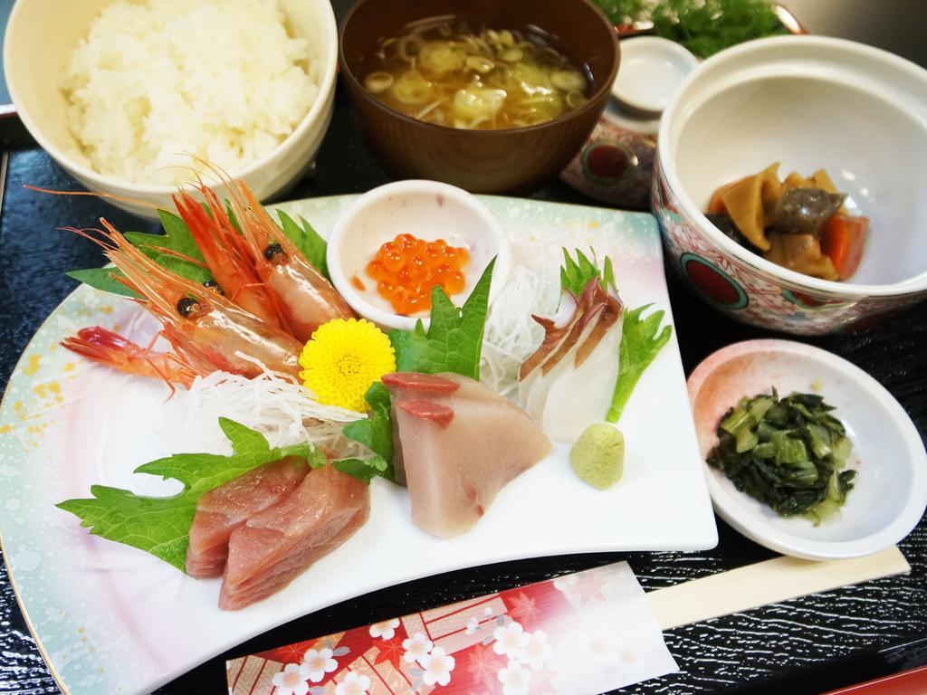 Hotel Areaone Hiroshima Wing Higashihiroshima Buitenkant foto