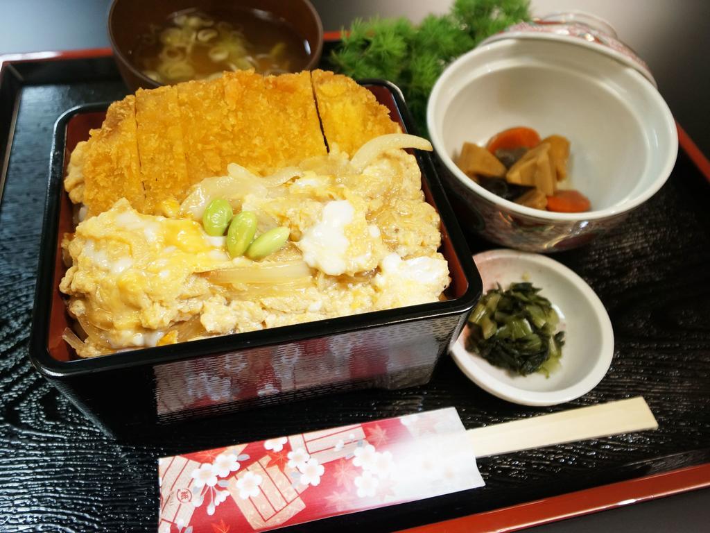 Hotel Areaone Hiroshima Wing Higashihiroshima Buitenkant foto