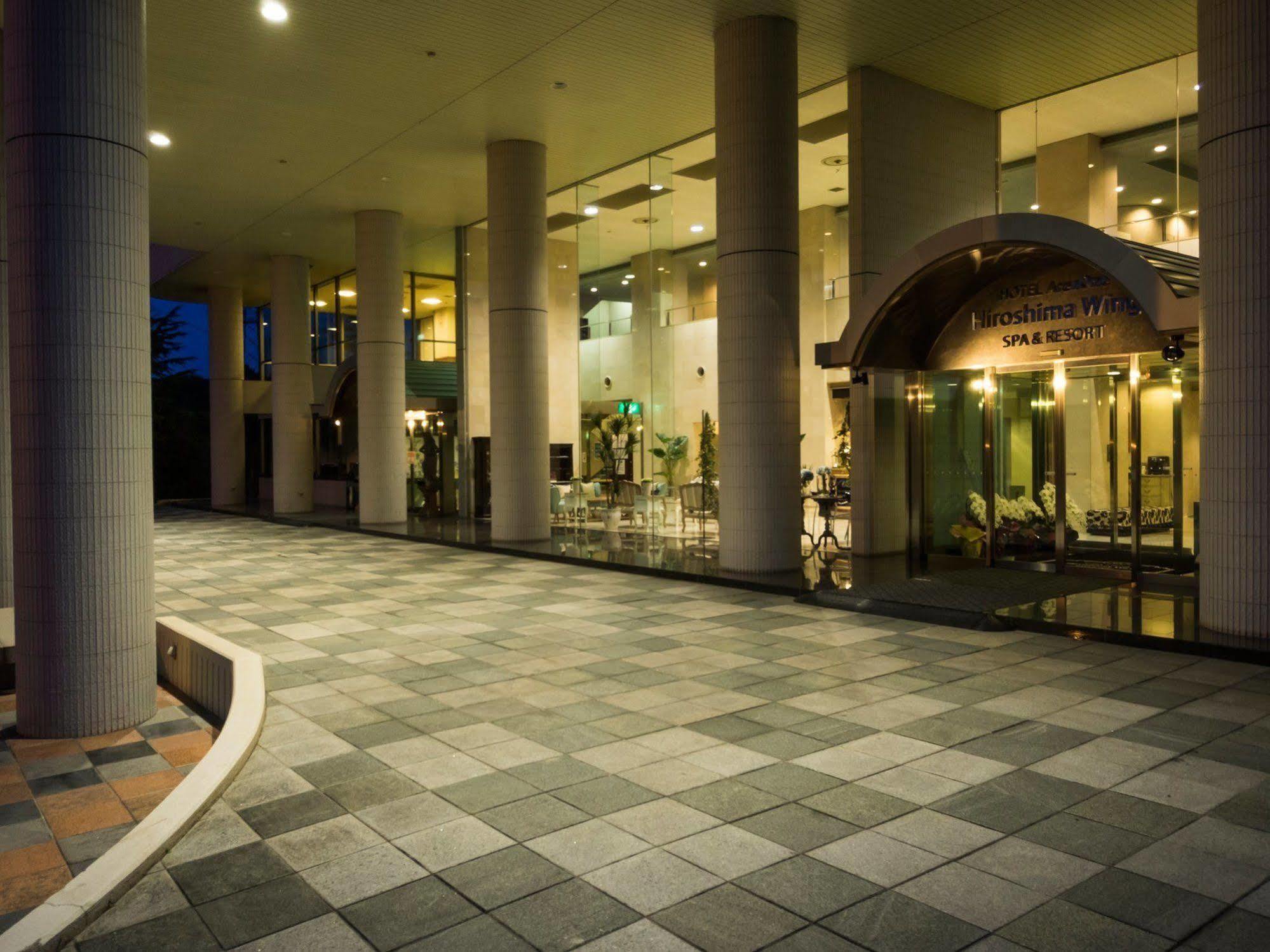 Hotel Areaone Hiroshima Wing Higashihiroshima Buitenkant foto